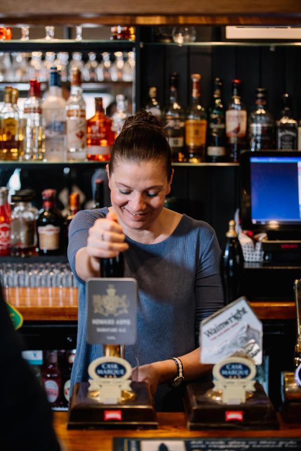 The Howard Arms Brampton  Buitenkant foto