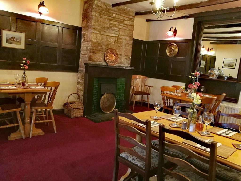 The Howard Arms Brampton  Buitenkant foto